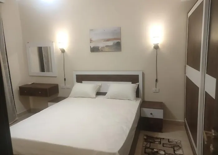 Apartment Stylish Superior 1br With Pool Access